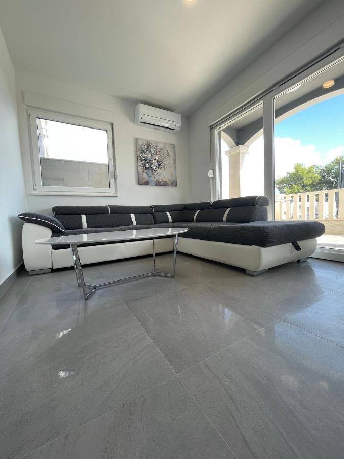 Villa Omazic Трогир Экстерьер фото