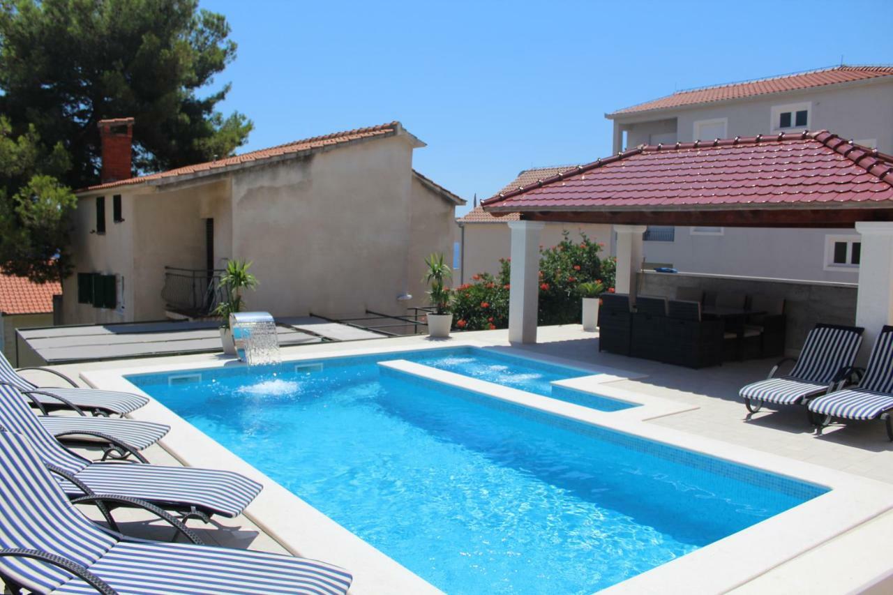 Villa Omazic Трогир Экстерьер фото